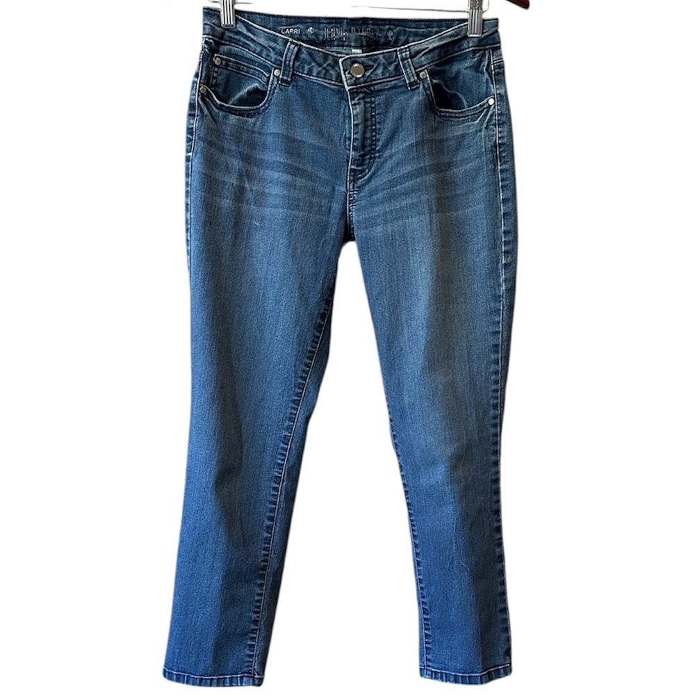 Jennifer Lopez Dark Blue Capri Jeans size 8